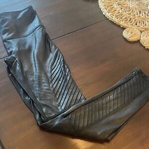 Spanx Black Faux Leather Leggings with Ribbed Detail